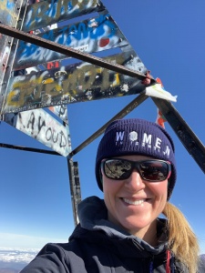 emma selfie on the mountain